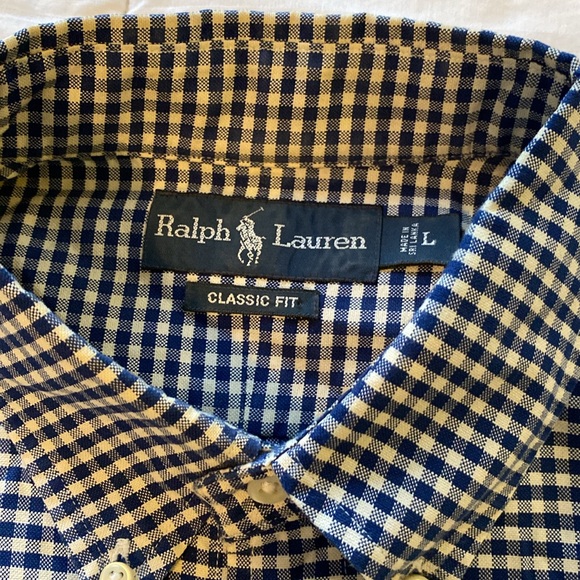 Ralph Lauren Polo button down - Picture 5 of 6